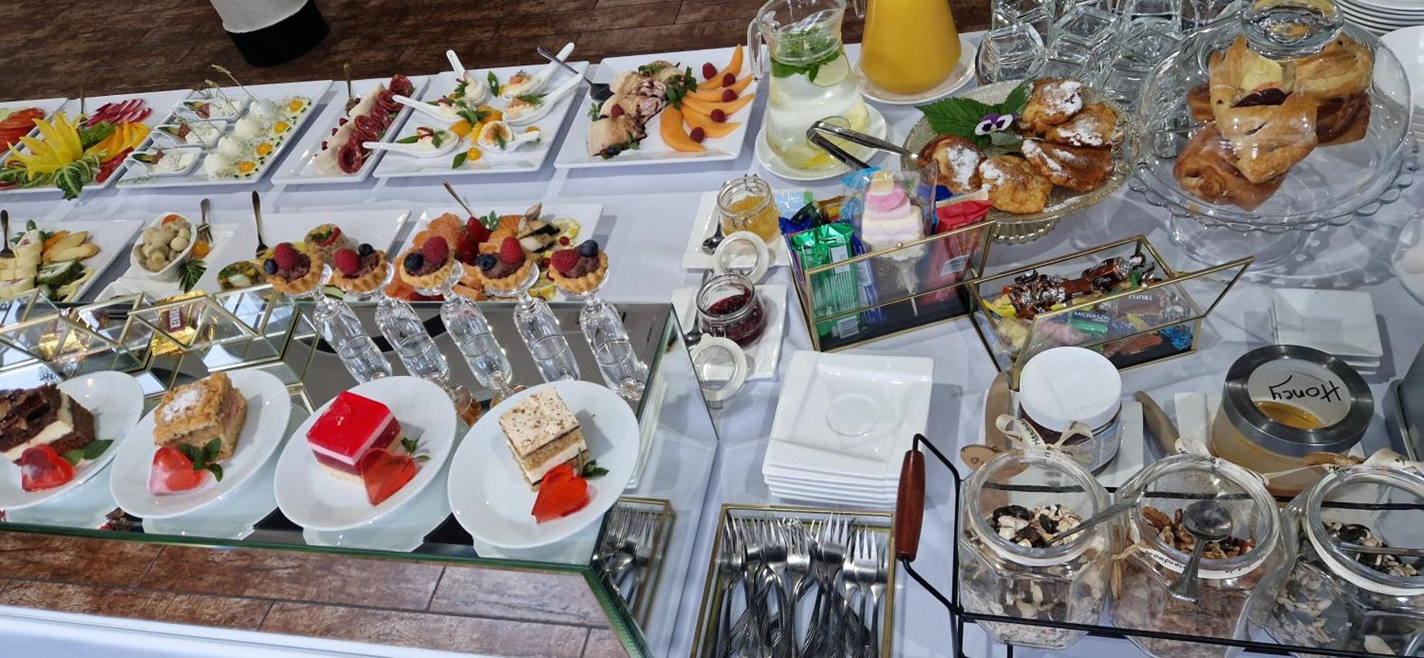 Cynamon Otel Nowy Sącz Dış mekan fotoğraf