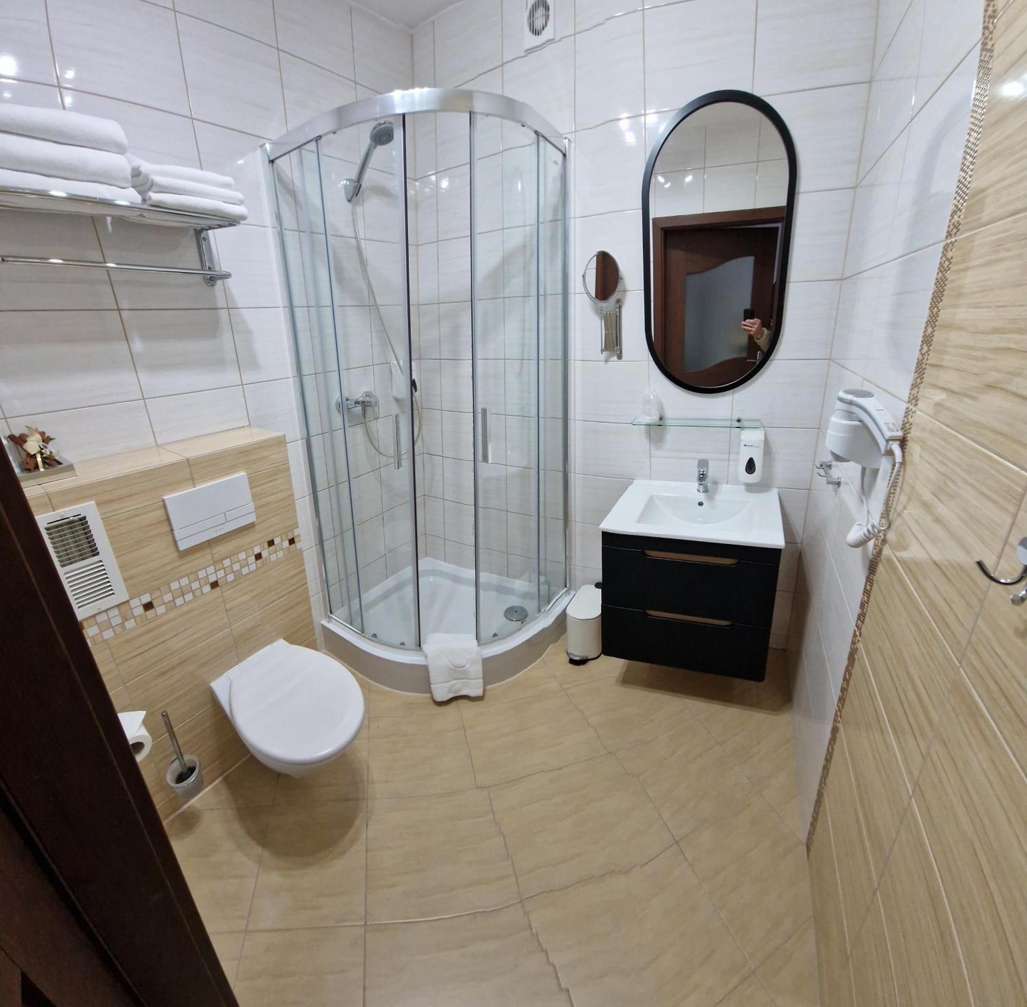 Cynamon Otel Nowy Sącz Dış mekan fotoğraf