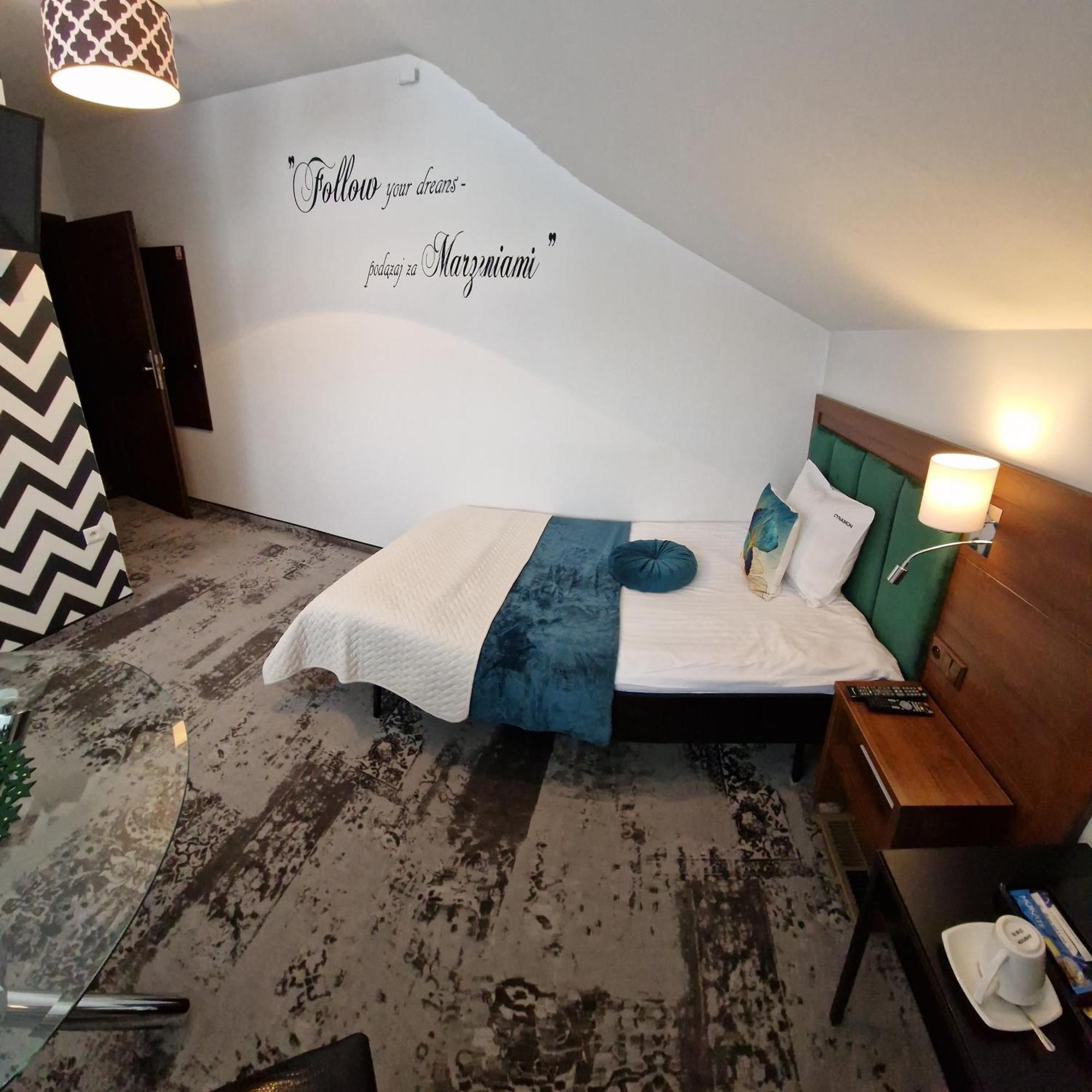 Cynamon Otel Nowy Sącz Dış mekan fotoğraf