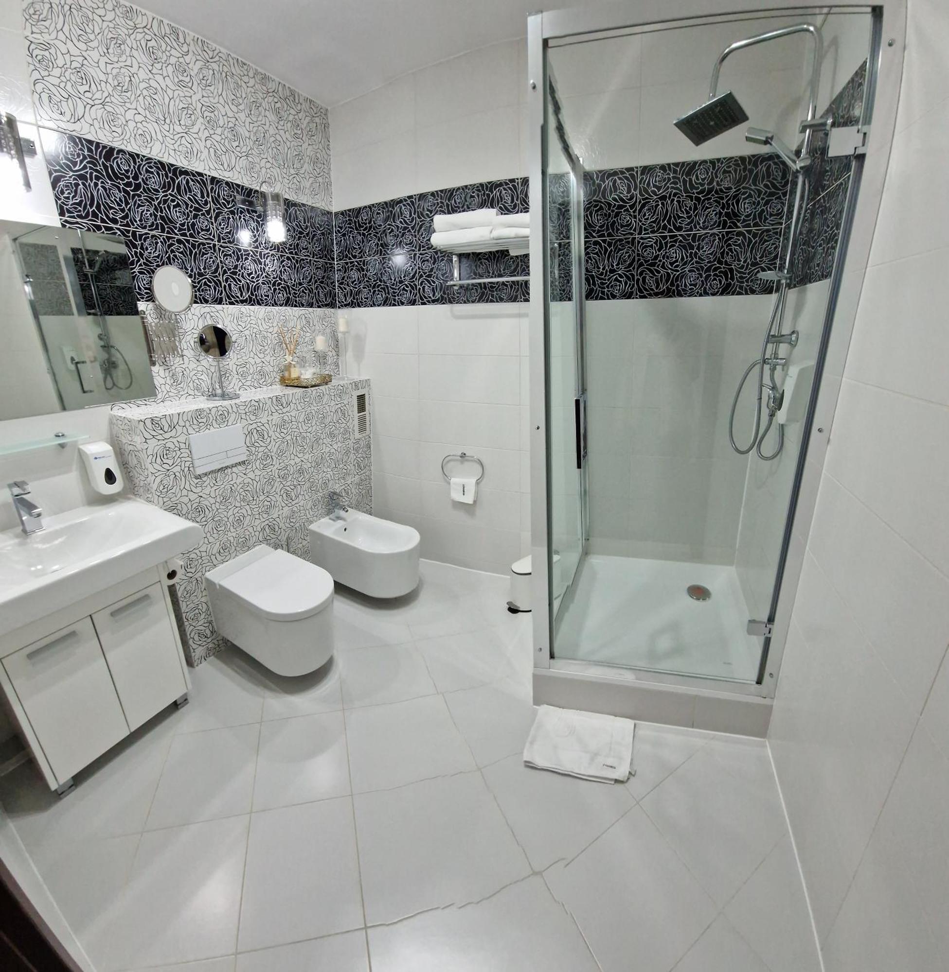 Cynamon Otel Nowy Sącz Dış mekan fotoğraf